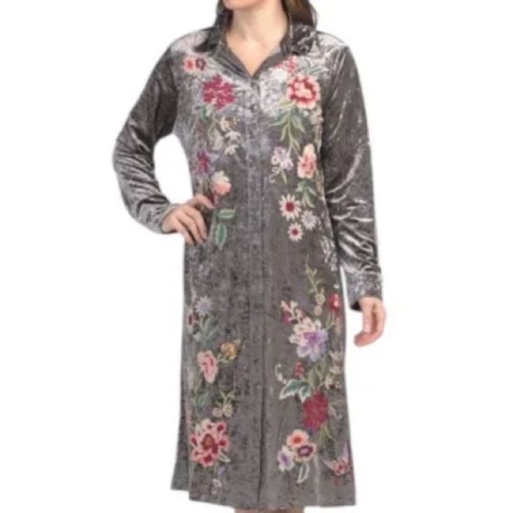 NWT Jhonny Was Gray Velvet Floral Long Dress